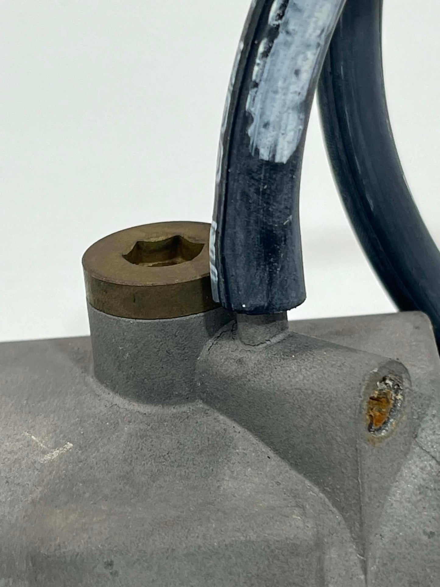 LO206 Carb Overflow Hose
