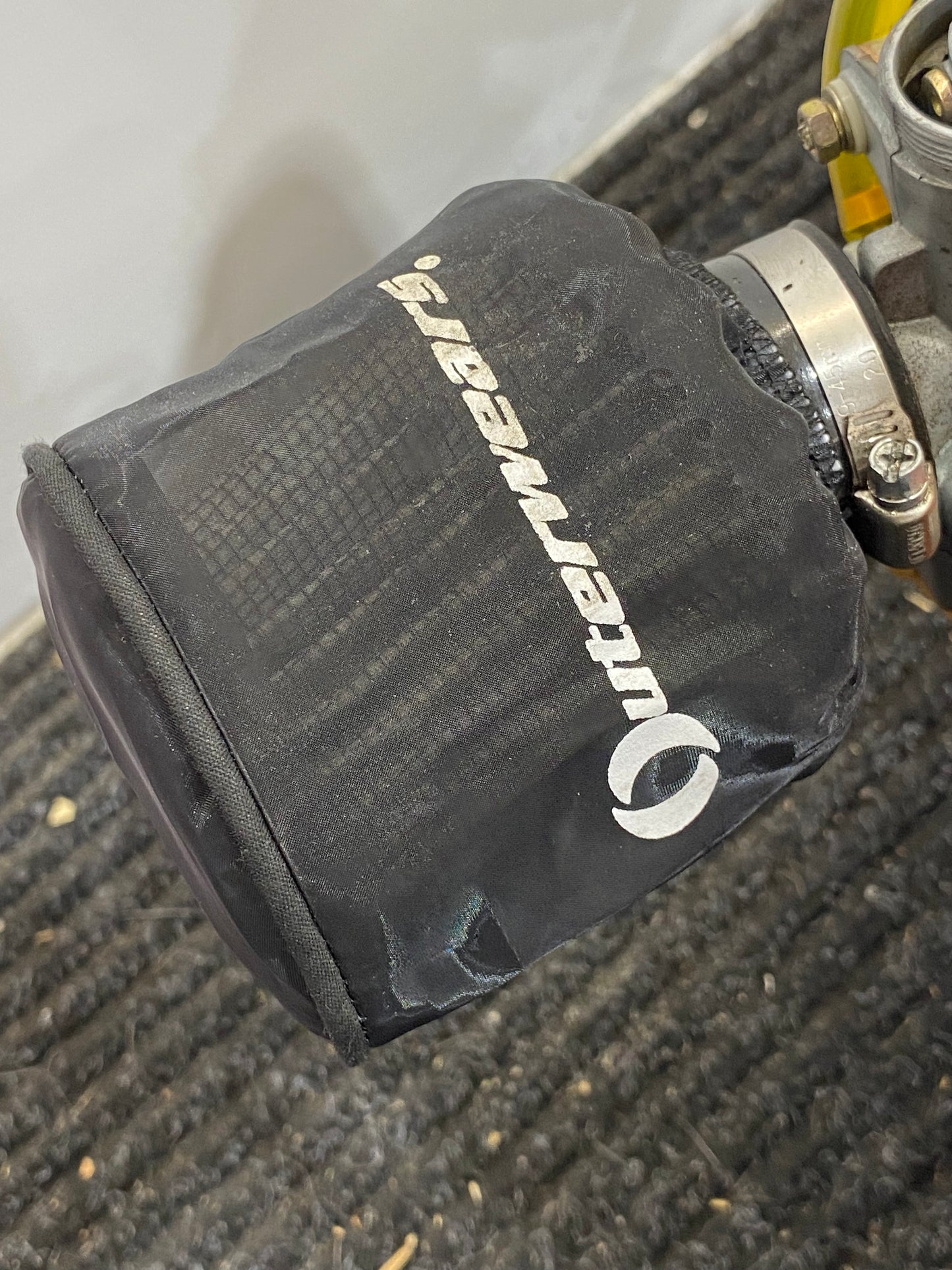 Outerwears Pre-Filter