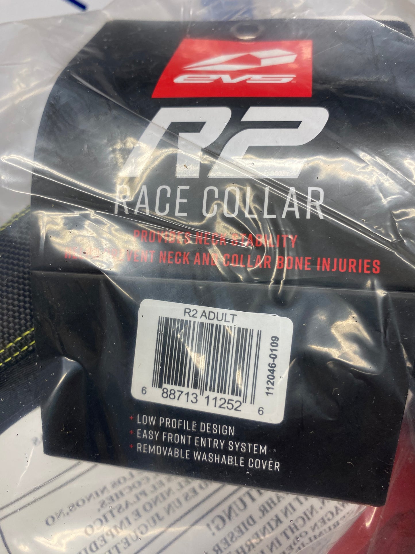 EVS R2 Race Collar-Adulte ou Jeunesse- Doux