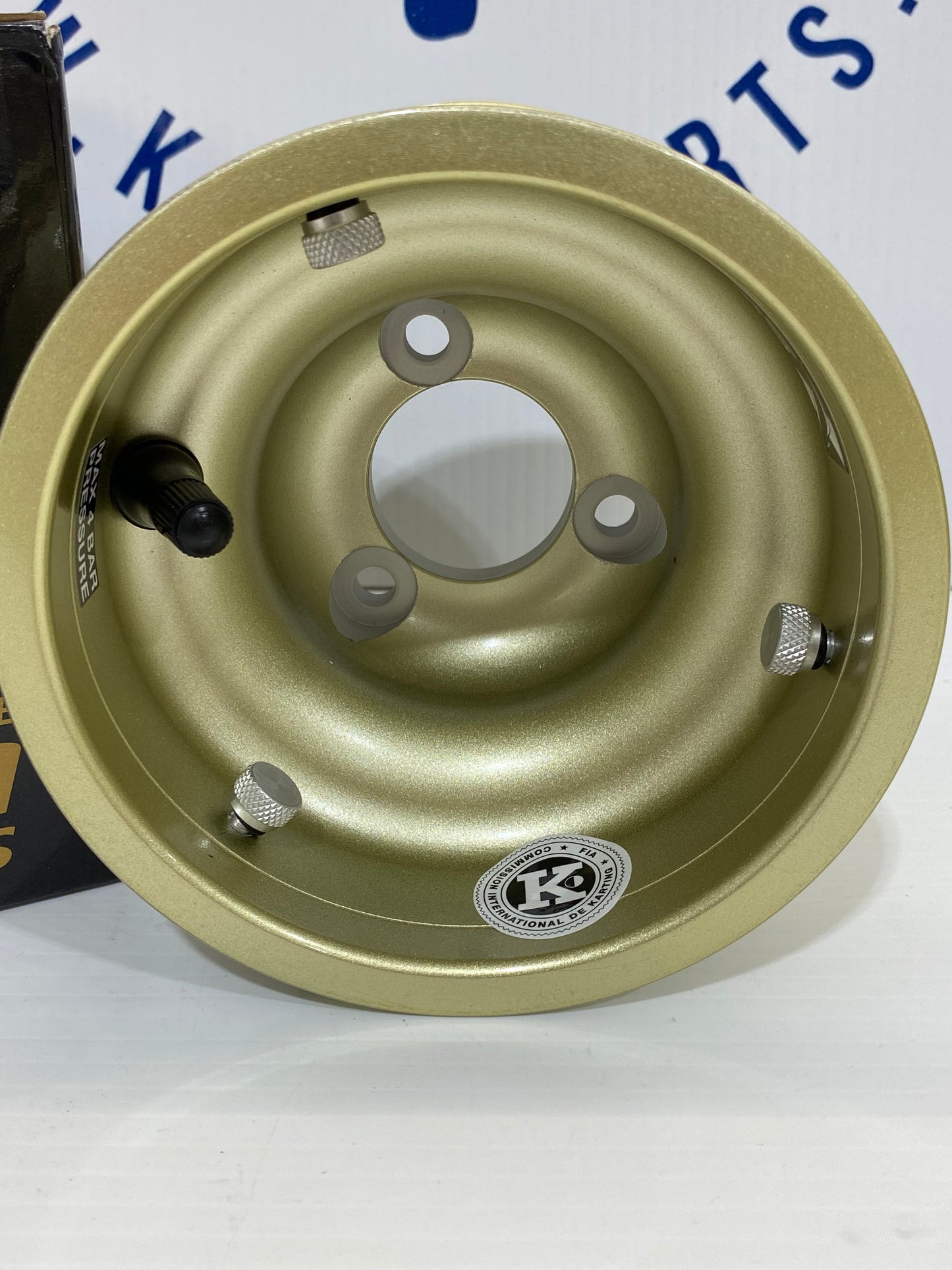 Swift K-LS Magnesium Solid Wheel Set.